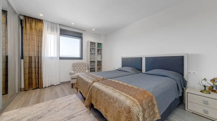 Villa de 461m² en Torrevieja, España No. 2244 № 13