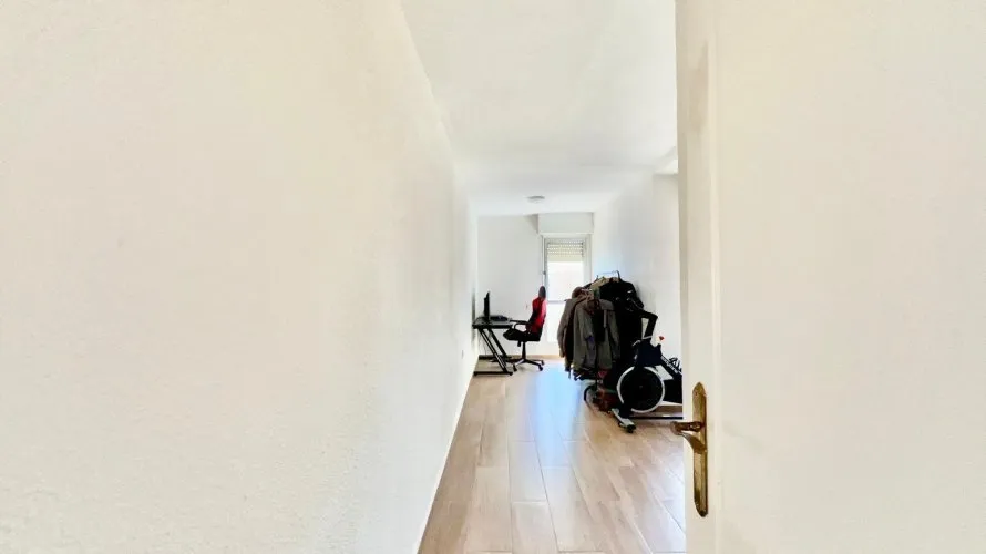 Ático de 2 dormitorios en Torrevieja, España No. 2298 № 20
