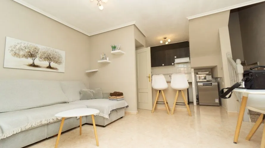 Сasa de 85m² en La Zenia, España No. 2665 № 6