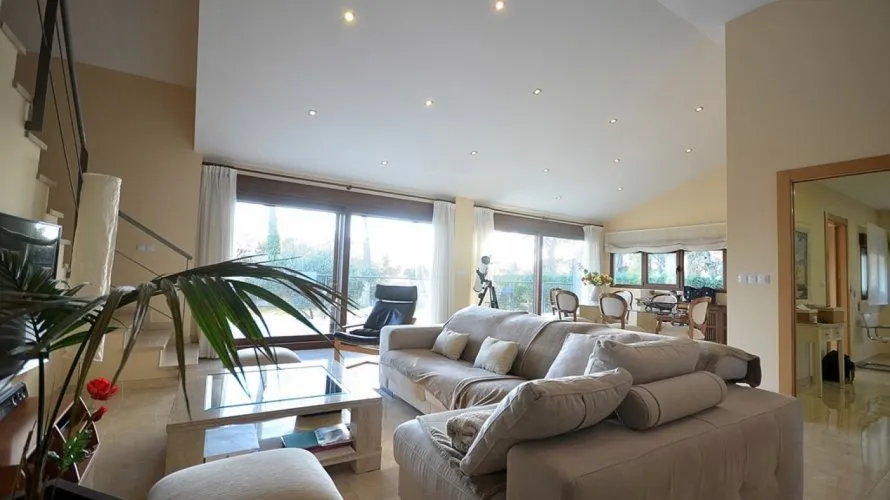 Apartamento de 5 dormitorios en Albacete, España No. 2548 № 24