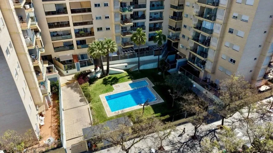 Apartamento de 2 dormitorios en Paterna, España No. 2614 № 24