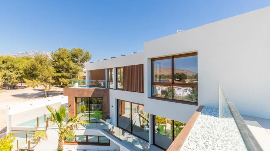 Villa de 4 dormitorios en Benidorm, España No. 1809 № 27