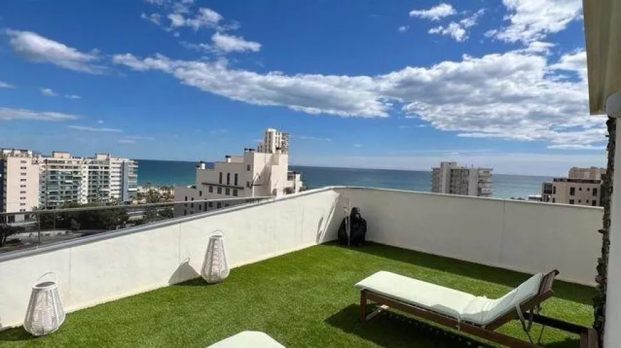 Ático de 3 dormitorios en Alicante, España No. 2226 № 28
