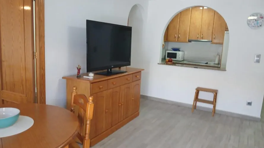 Apartamento de 1 dormitorio en Guardamar del Segura, España No. 2443 № 10