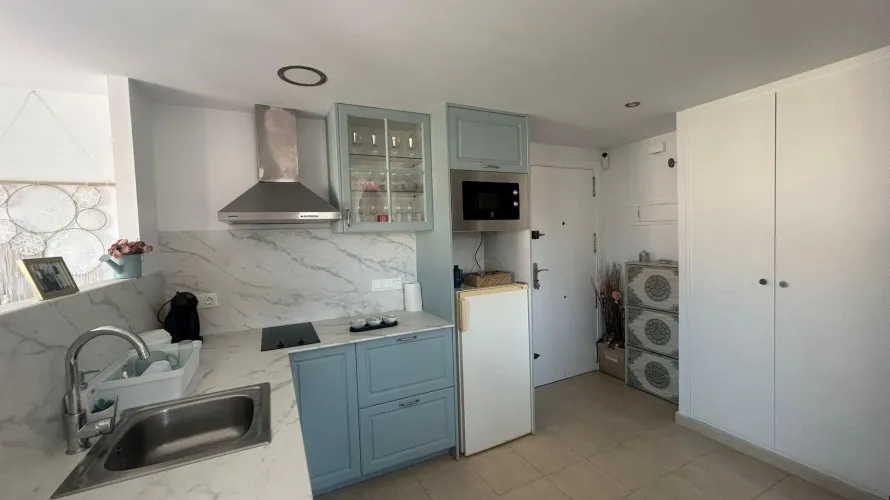 Ático de 1 dormitorio en Finestrat, España No. 2164 № 8