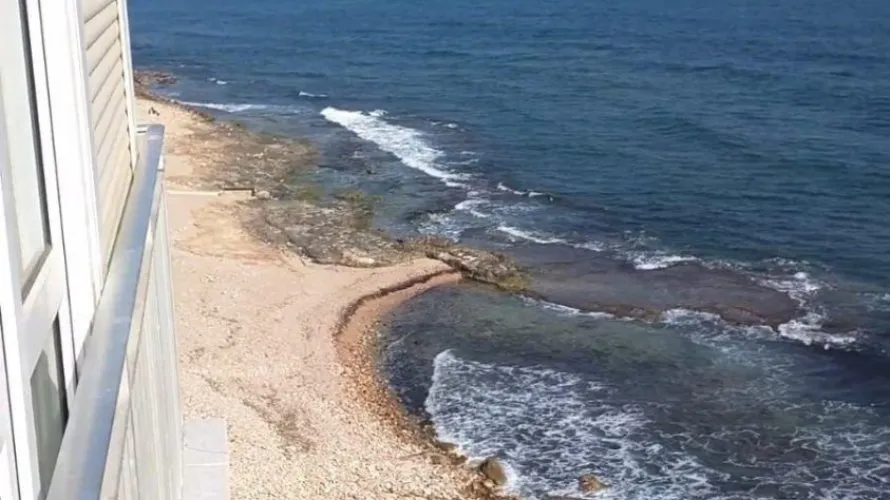 Apartamento de 4 dormitorios en Torrevieja, España No. 1482 № 13