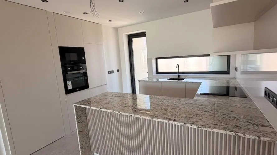 Apartamento de 2 dormitorios en Los Alcázares, España No. 2647 № 1