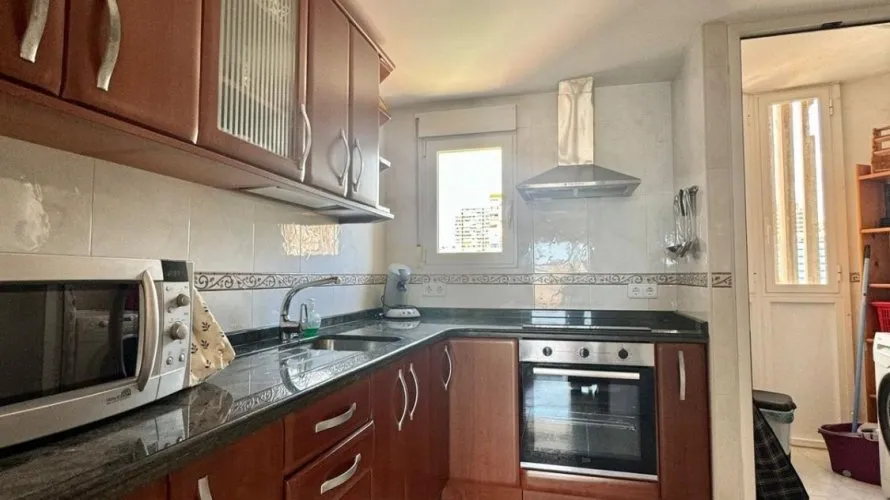 Apartamento de 2 dormitorios en Benidorm, España No. 2172 № 11