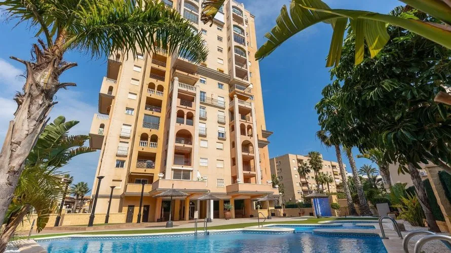 Apartamento de 1 dormitorio en Torrevieja, España No. 1567 № 23