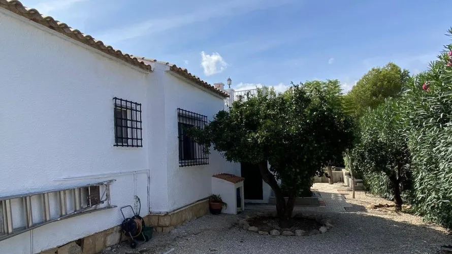 Villa de 4 dormitorios en L'Alfàs del Pi, España No. 1799 № 20