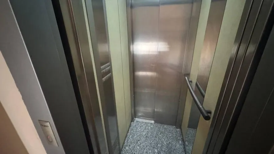 Apartamento de 3 dormitorios en Torrevieja, España No. 2572 № 2
