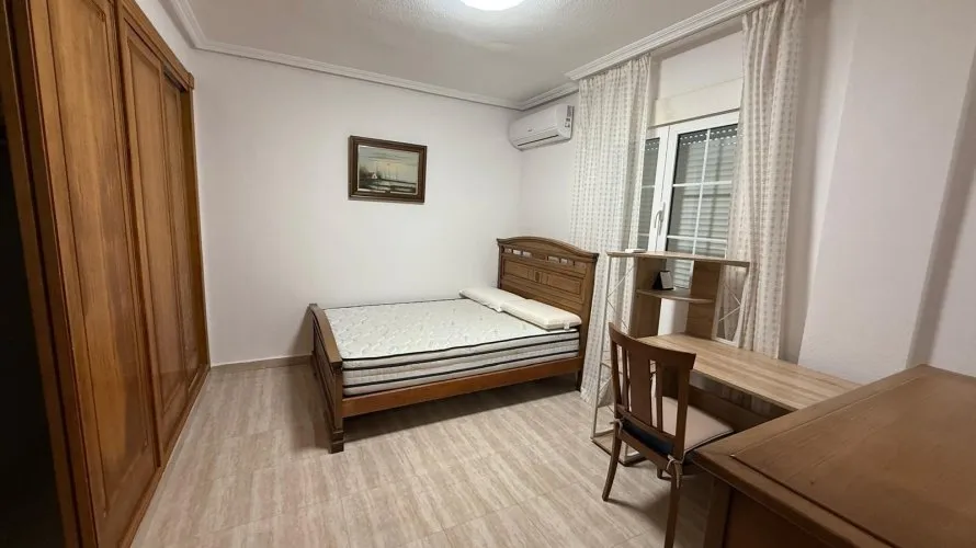 Сasa de 3 dormitorios en Torrevieja, España No. 2323 № 11
