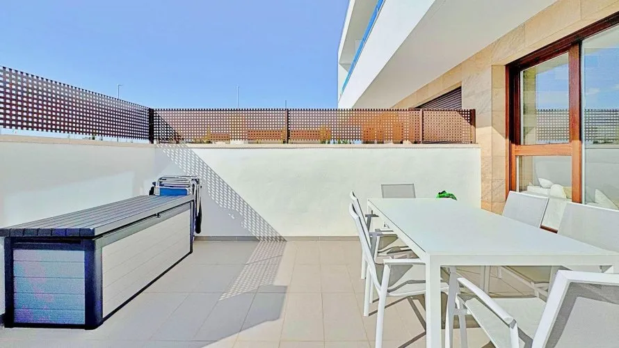 Bungalow de 3 dormitorios en Torrevieja, España No. 2167 № 13