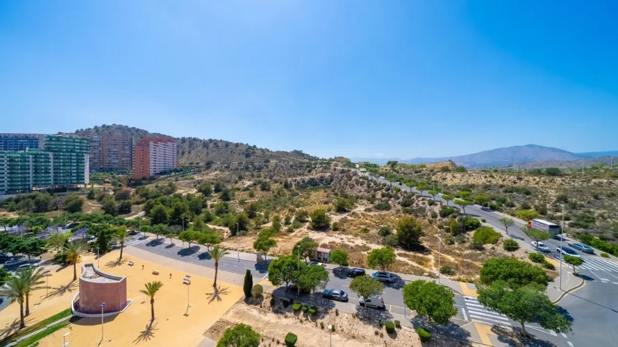 Ático de 2 dormitorios en Finestrat, España No. 2075 № 12