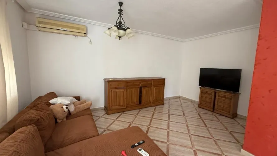 Сasa de 3 dormitorios en Torrevieja, España No. 2323 № 5
