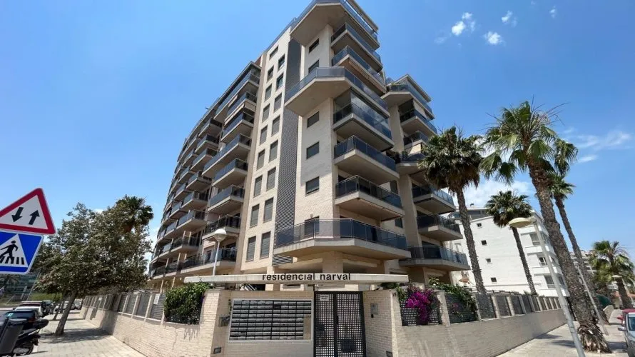 Apartamento de 2 dormitorios en Alicante, España No. 1456