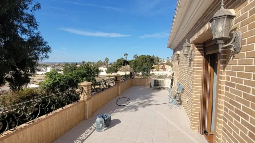 Villa de 5 dormitorios en Ciudad Quesada, España No. 1903 № 17