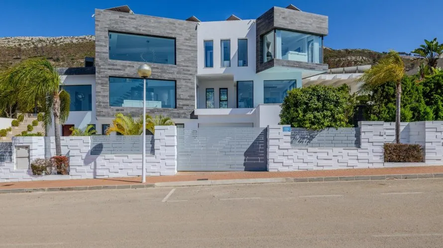 Villa de 5 dormitorios en Jávea, España No. 1935 № 3