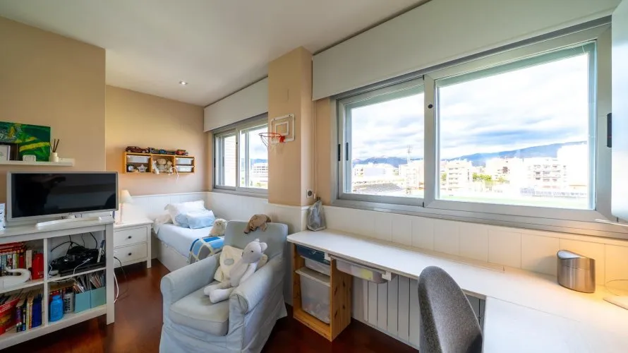 Apartamento de 4 dormitorios en Villajoyosa, España No. 2306 № 27