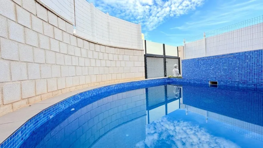 Apartamento de 3 dormitorios en La Florida, España No. 2309 № 5