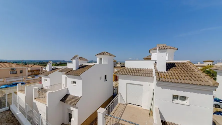 Villa de 3 dormitorios en San Fulgencio, España No. 1818 № 28