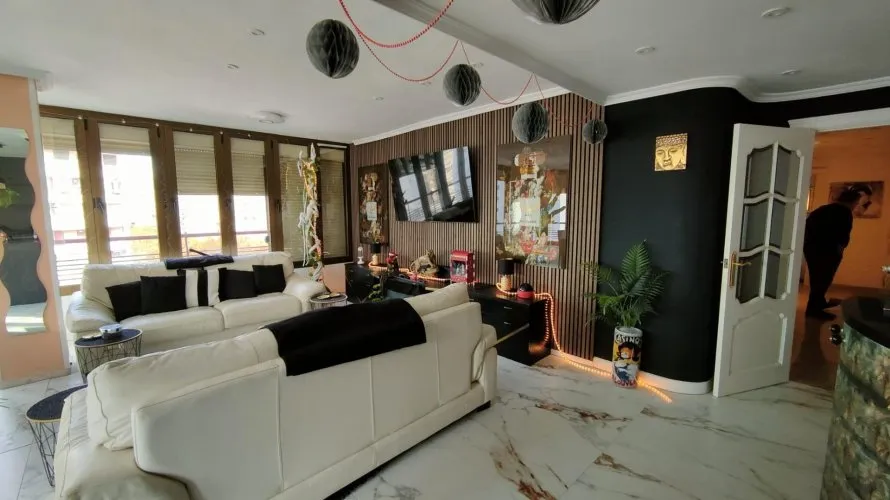 Apartamento de 2 dormitorios en Benidorm, España No. 1535 № 5