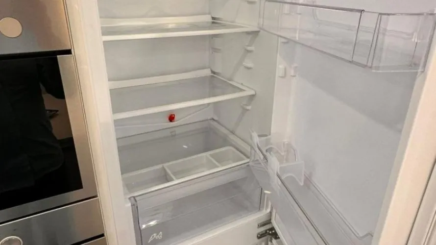 Apartamento de 3 dormitorios en Torrevieja, España No. 1784 № 2
