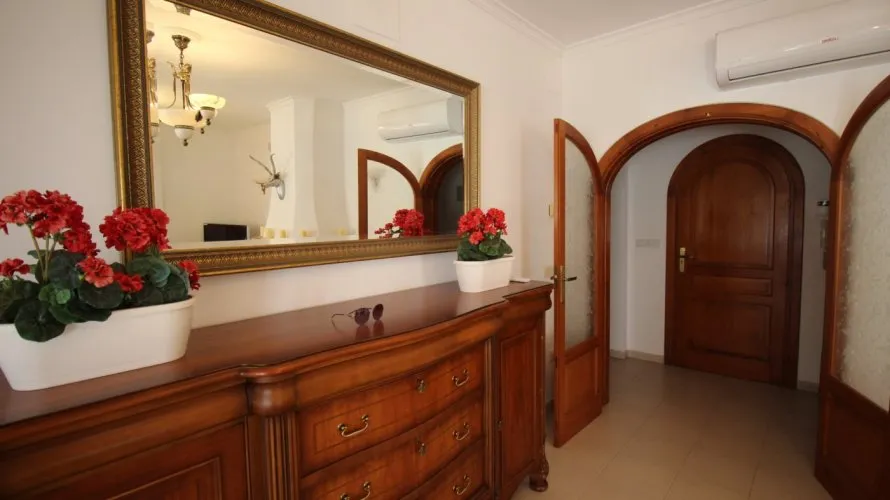 Villa de 5 dormitorios en Calpe, España No. 1639 № 5