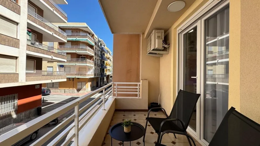 Apartamento de 3 dormitorios en Torrevieja, España No. 1513 № 18