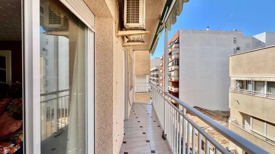 Apartamento de 1 dormitorio en Santa Pola, España No. 2277 № 7