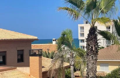 Сasa de 5 dormitorios en Torrevieja, España No. 2137