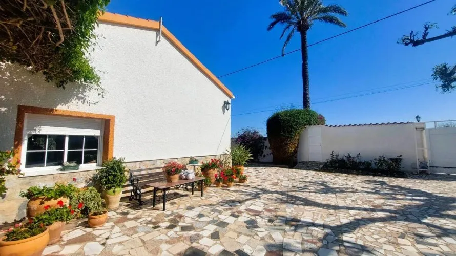 Сasa de 5 dormitorios en La Marina, España No. 2555 № 28