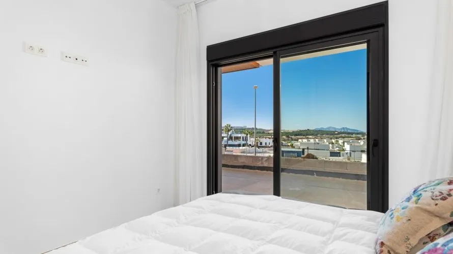 Apartamento de 2 dormitorios en Benijófar, España No. 1956 № 23