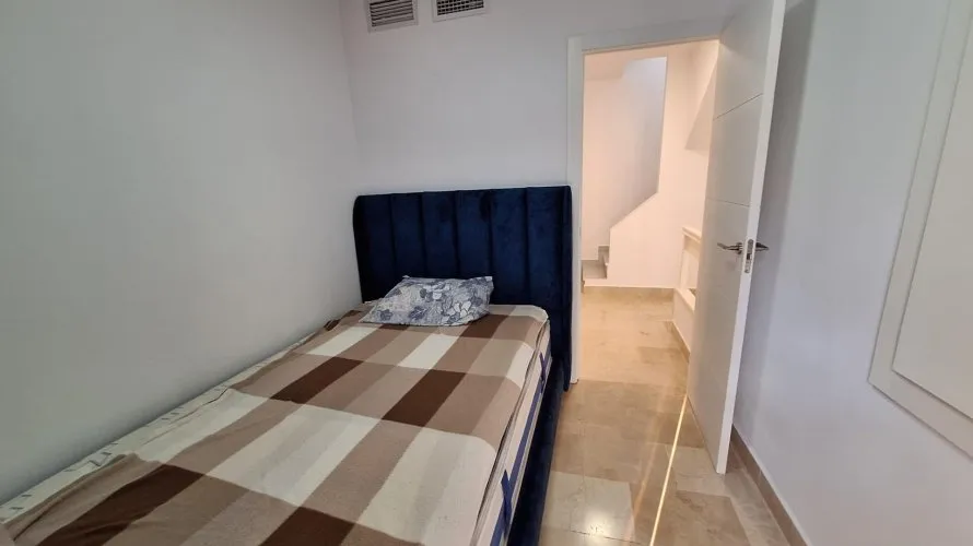 Сasa de 3 dormitorios en Torrevieja, España No. 2224 № 13