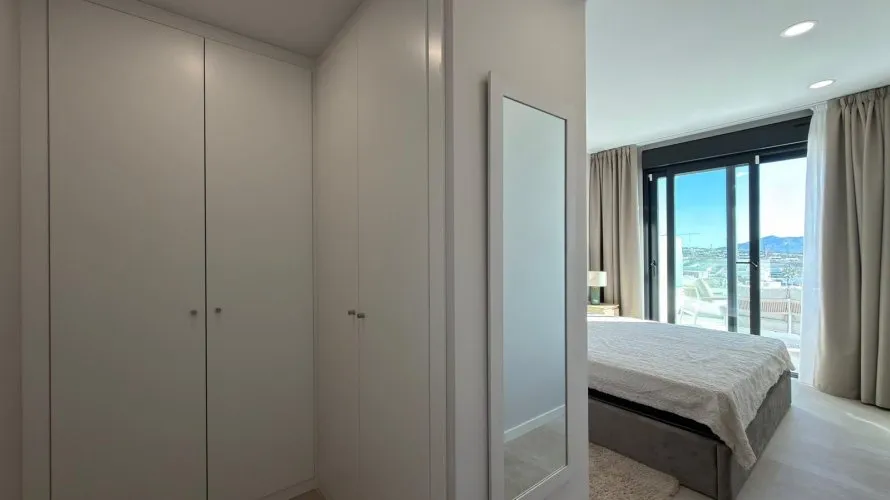 Apartamento de 2 dormitorios en Finestrat, España No. 2266 № 9