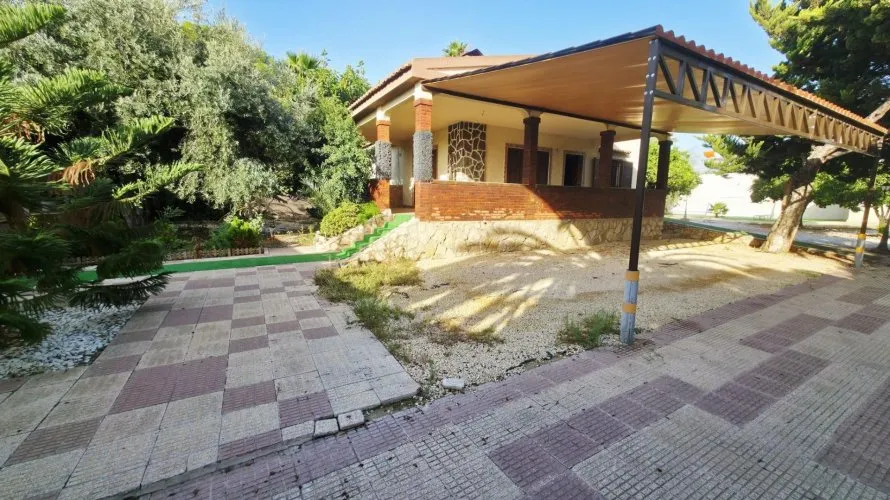 Apartamento de 5 dormitorios en Alicante, España No. 2196 № 2