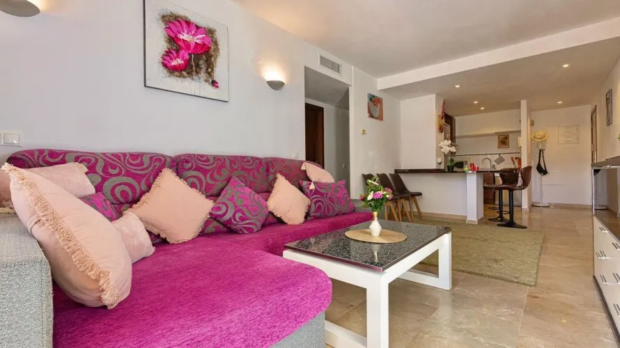 Apartamento de 2 dormitorios en Torrevieja, España No. 1895 № 6