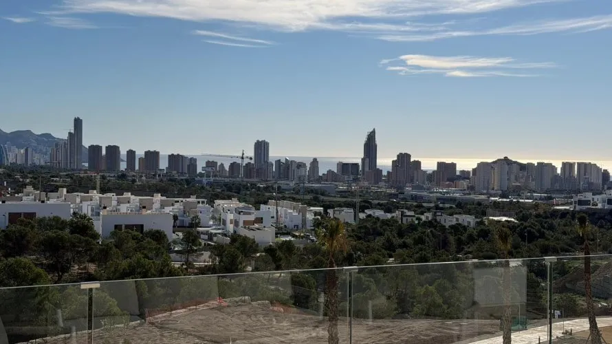 Apartamento de 2 dormitorios en Finestrat, España No. 2266 № 21