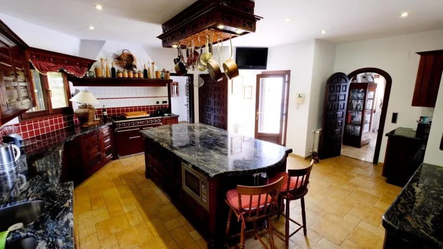 Villa de 4 dormitorios en Fustera, España No. 1627 № 7