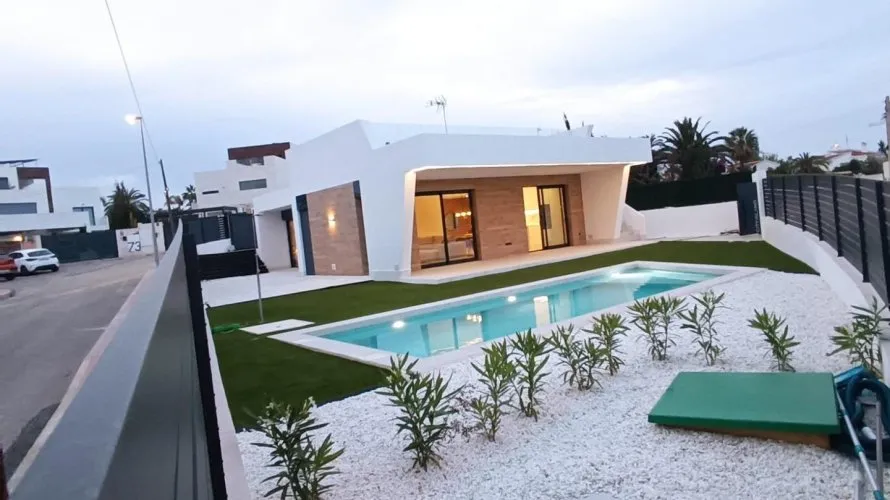 Villa de 3 dormitorios en Ciudad Quesada, España No. 1491 № 19