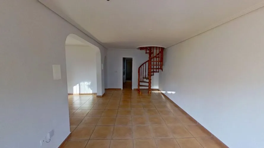 Сasa de 3 dormitorios en La Florida, España No. 1562 № 4
