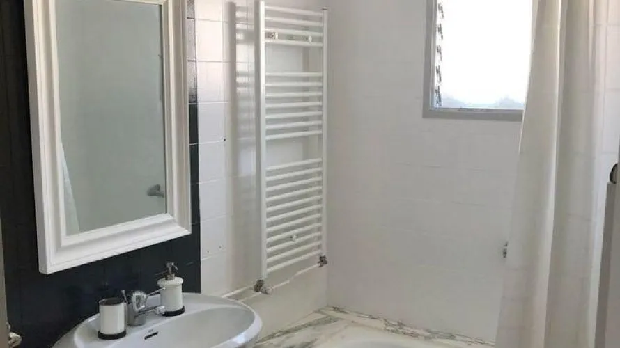 Сasa de 3 dormitorios en Albir, España No. 2070 № 2