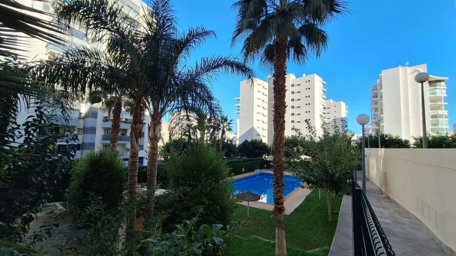 Apartamento de 2 dormitorios en Villajoyosa, España No. 2274 № 15