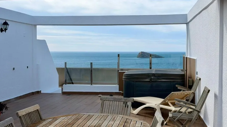 Ático de 2 dormitorios en Benidorm, España No. 1496 № 5