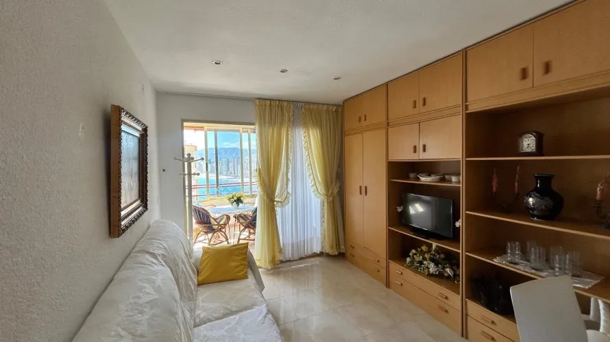Apartamento de 1 dormitorio en Benidorm, España No. 2452 № 13