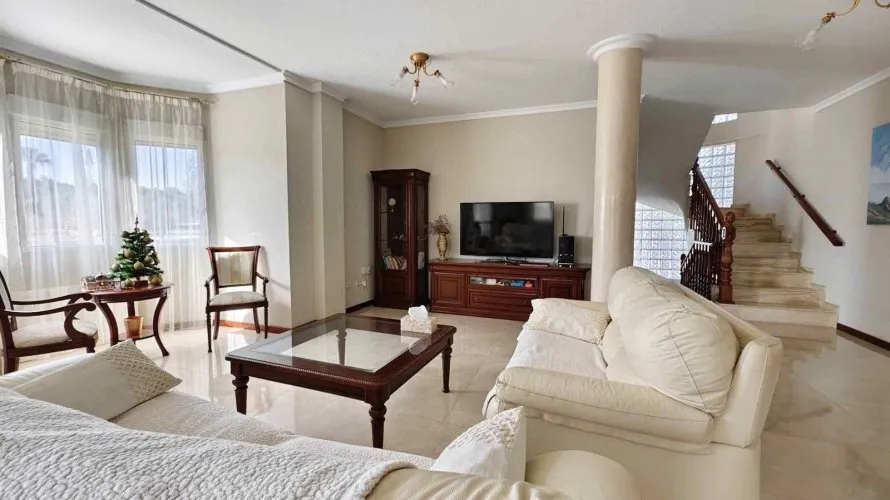 Villa de 5 dormitorios en Ciudad Quesada, España No. 1472 № 18