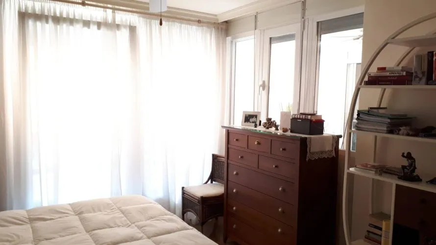 Apartamento de 3 dormitorios en Alicante, España No. 2404