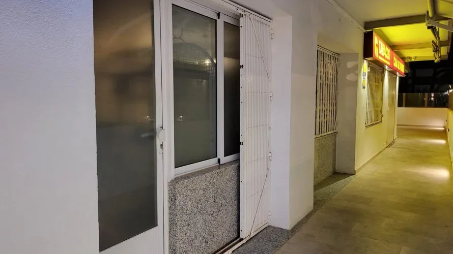 Propiedad comercial de 85m² en Calpe, España No. 2149 № 8