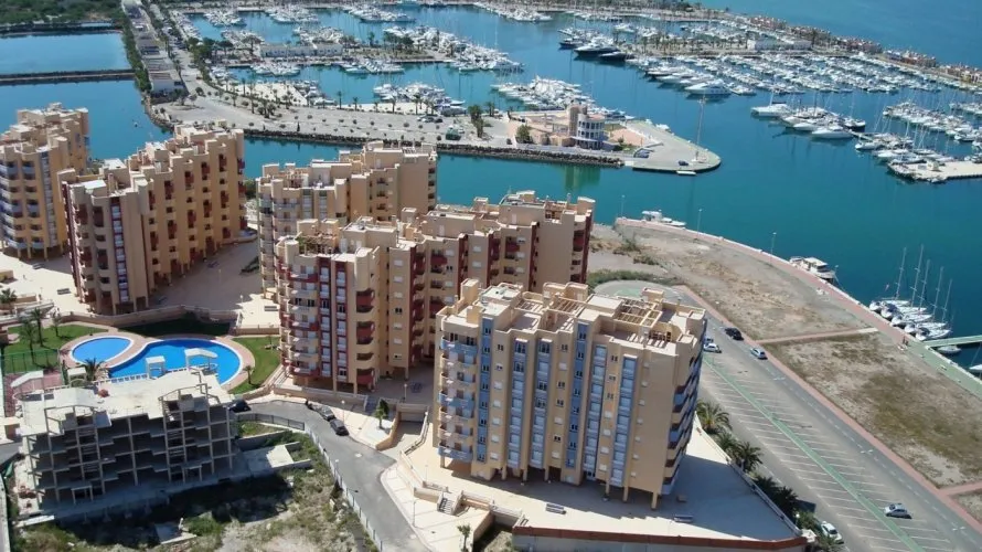 Apartamento de 3 dormitorios en La Manga del Mar Menor, España No. 2477 № 3