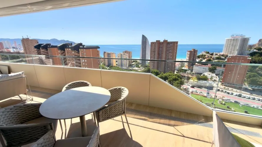 Apartamento de 3 dormitorios en Benidorm, España No. 2627 № 12